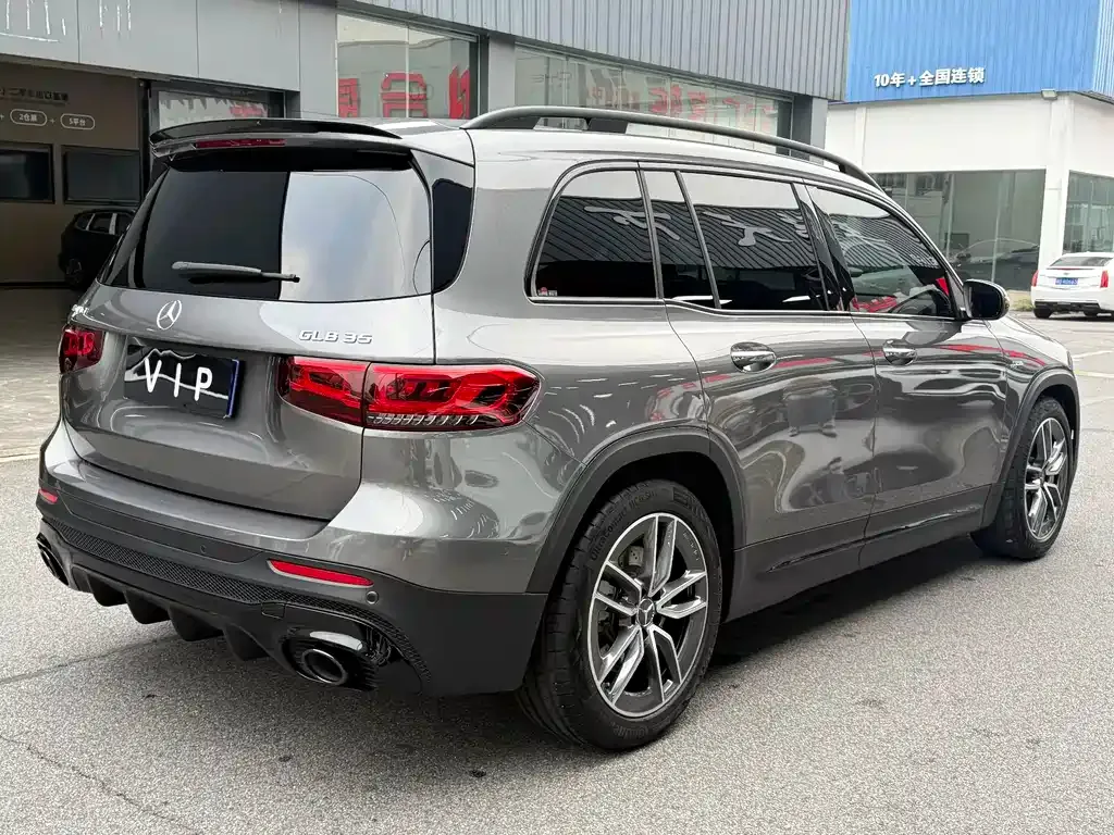 Mercedes-Benz GLB AMG — фото 3