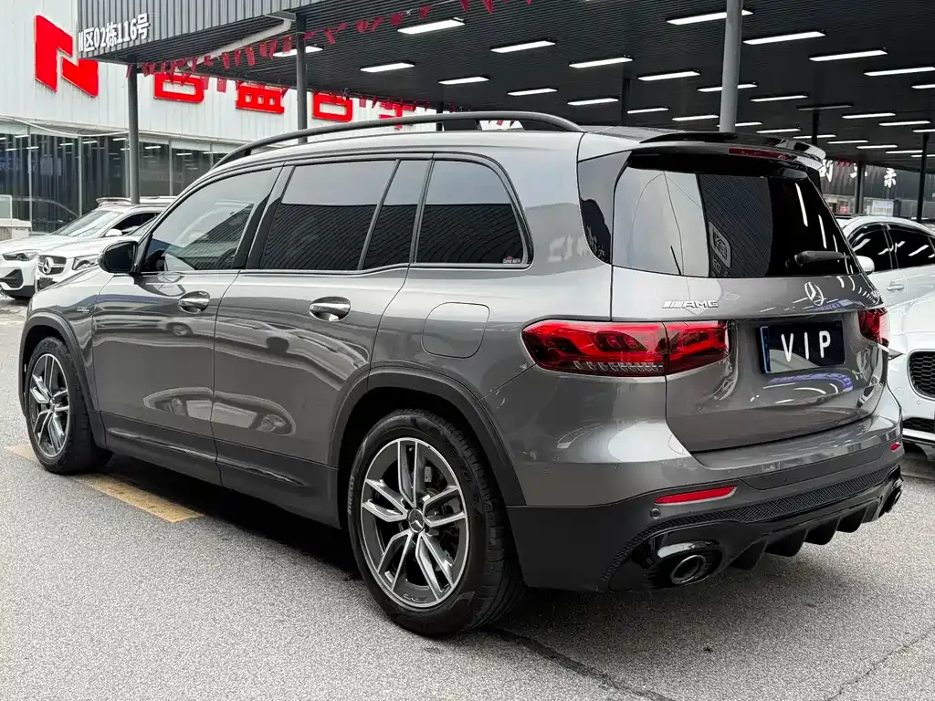 Mercedes-Benz GLB AMG — фото 6
