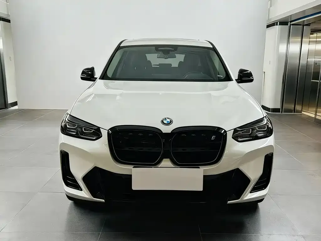 BMW iX3 — фото 3