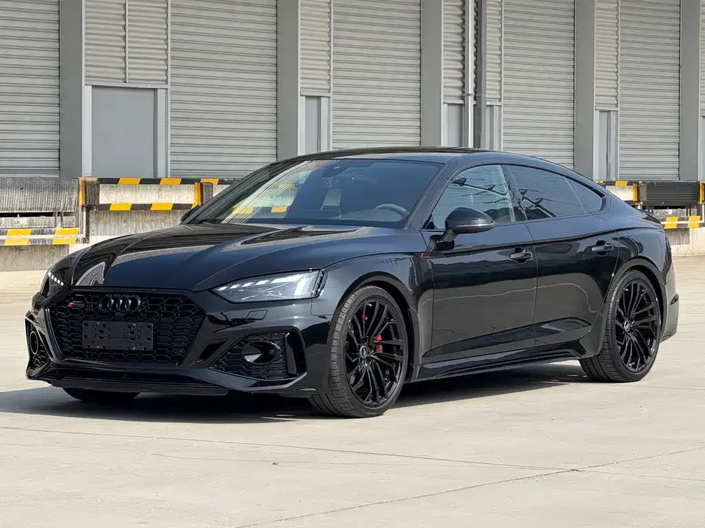 Audi RS 5 — фото 1