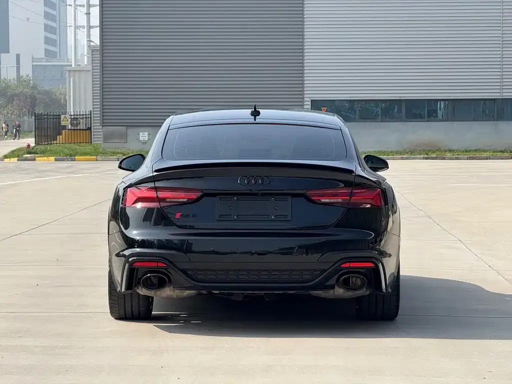 Audi RS 5 — фото 5