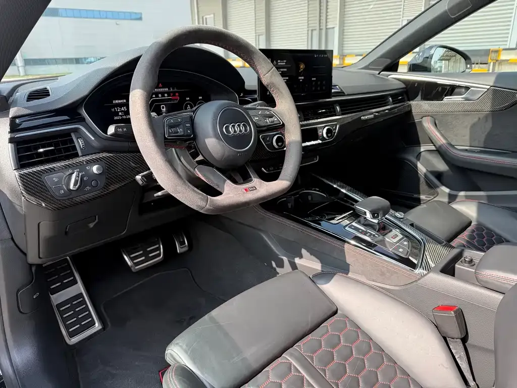 Audi RS 5 — фото 7