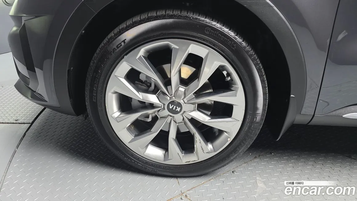 Kia Sorento — фото 5