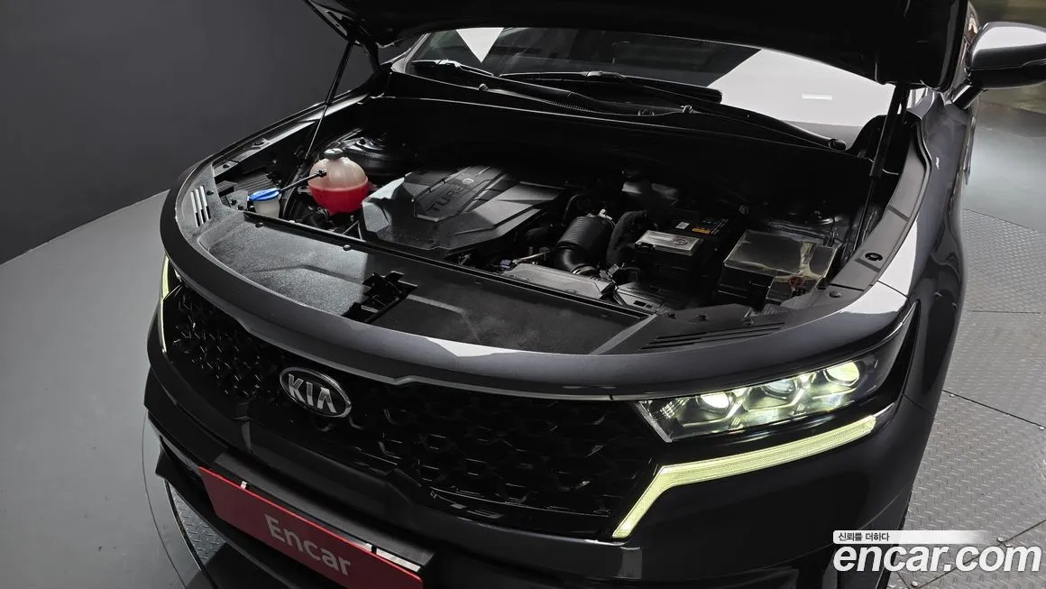Kia Sorento — фото 6