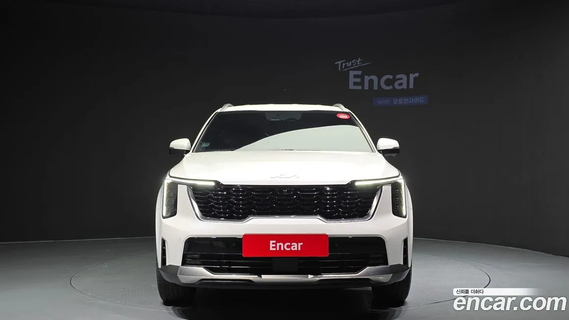 Kia Sorento — фото 3