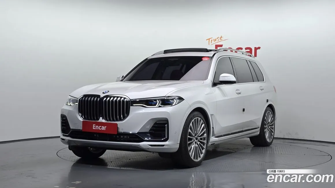 BMW X7 — фото 1