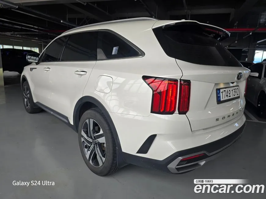 Kia Sorento — фото 3