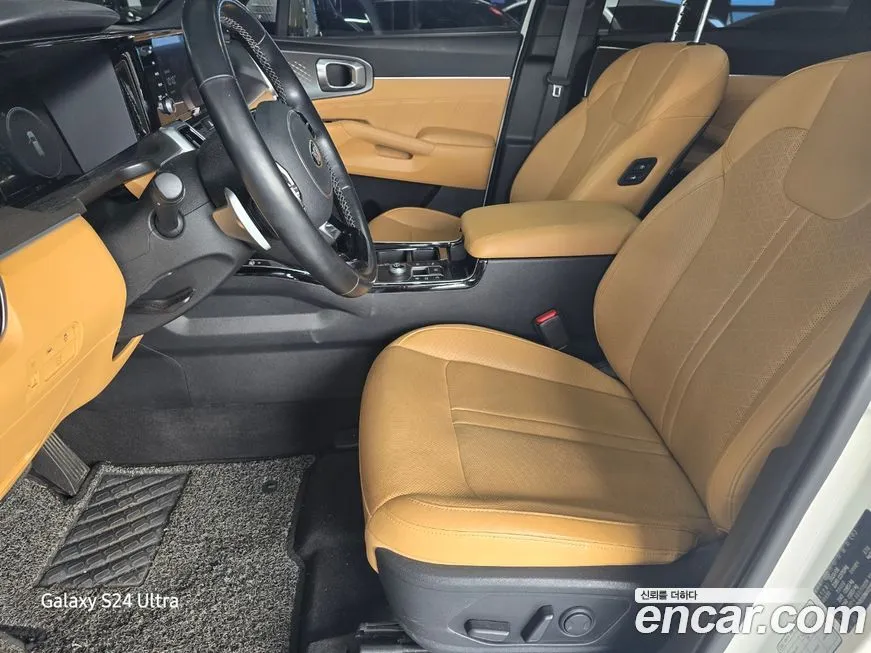 Kia Sorento — фото 8