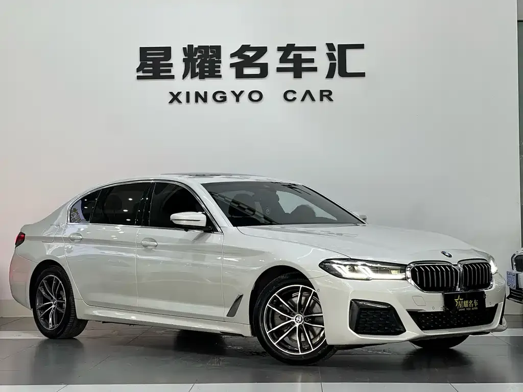 BMW 5 Series — фото 2
