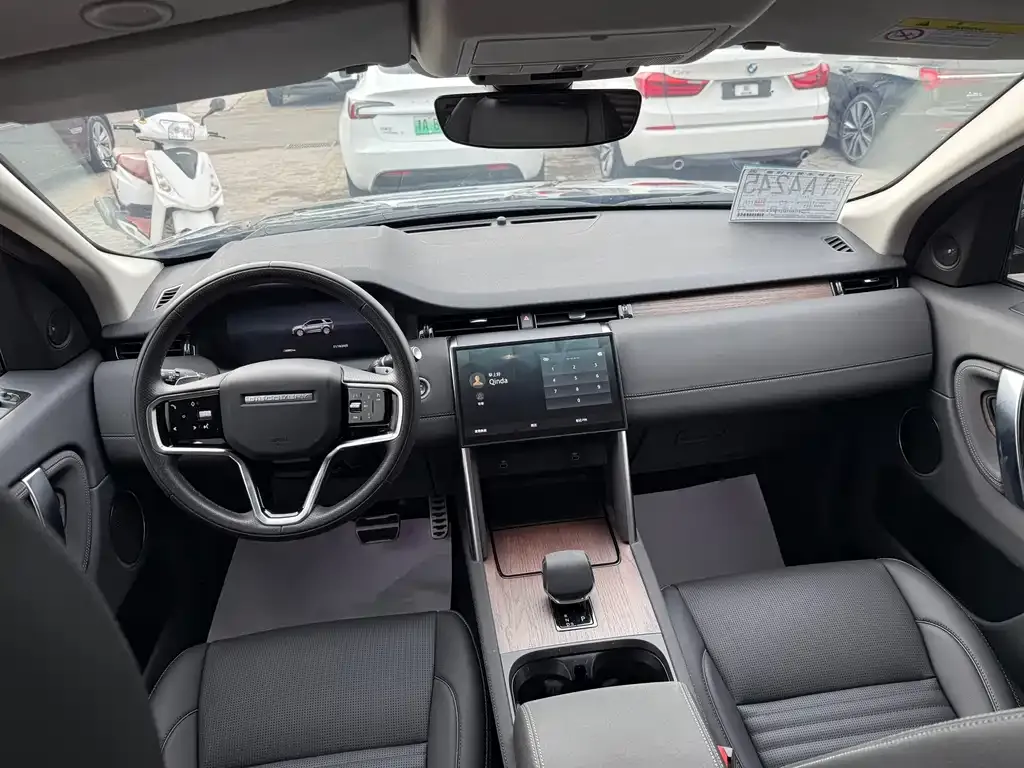 Land Rover Discovery Sport — фото 10