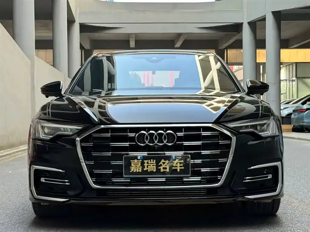 Audi A6L — фото 2
