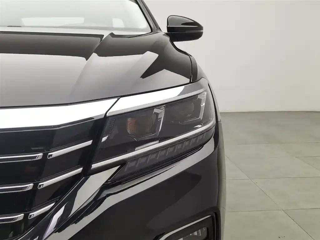 Volkswagen Passat — фото 7