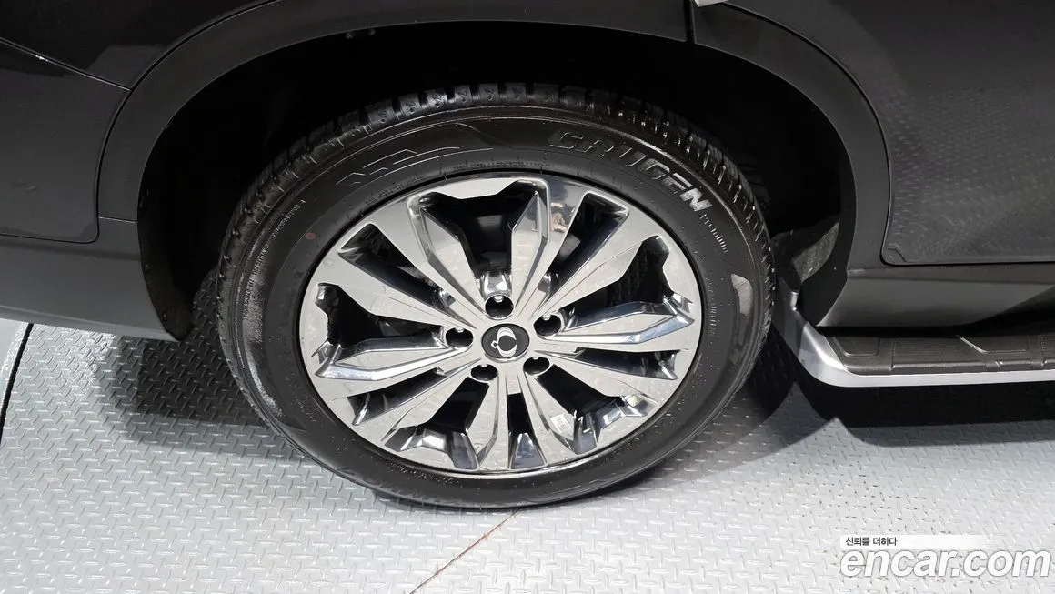 KG Mobility (Ssangyong) Rexton — фото 5