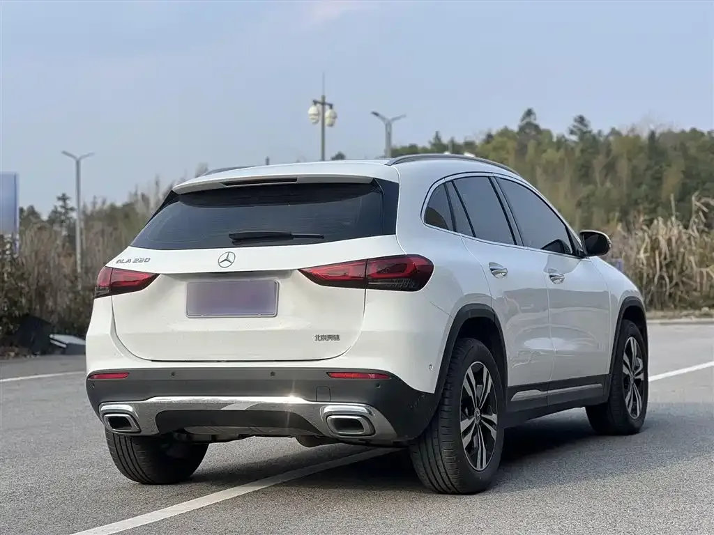 Mercedes-Benz GLA — фото 5