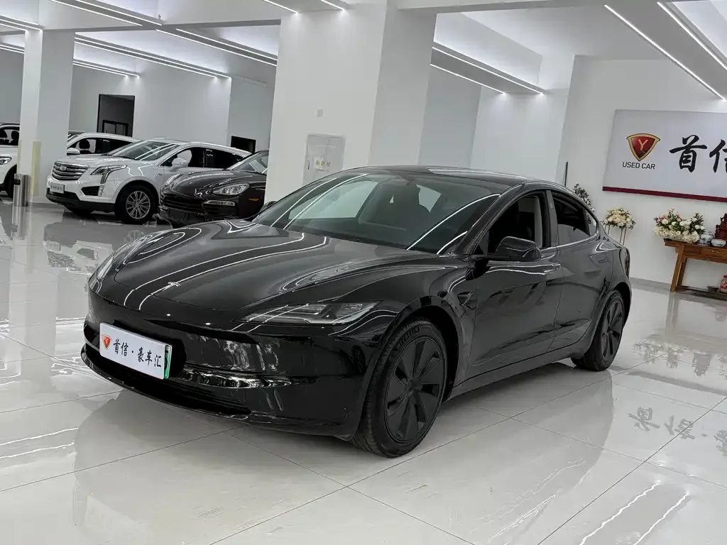 Tesla Model 3 — фото 2