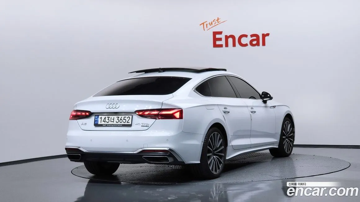 Audi A5 — фото 2