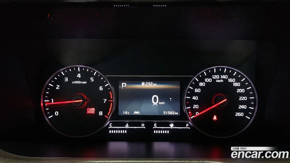 Kia Sorento — фото 8