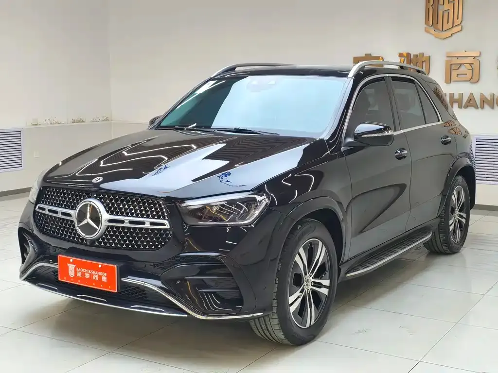 Mercedes-Benz GLE — фото 1