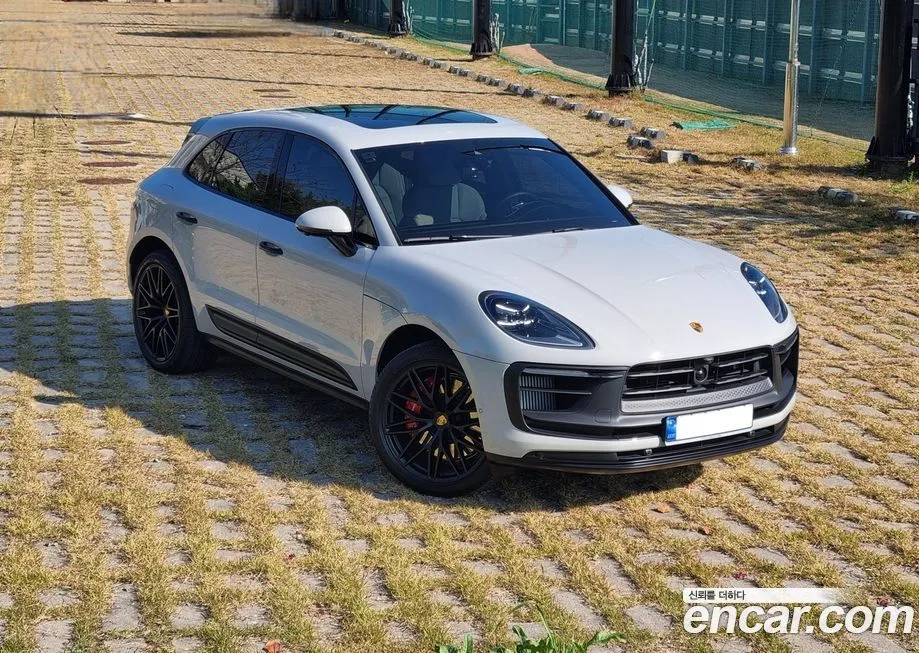Porsche Macan — фото 4