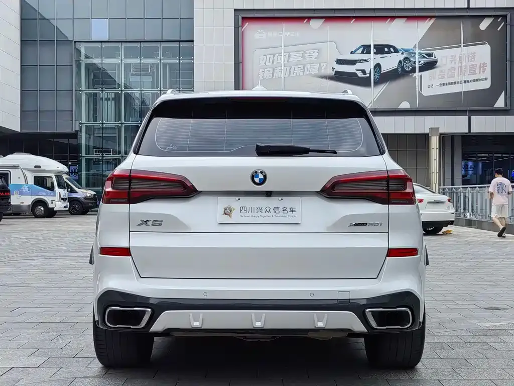 BMW X5 (Import) — фото 7
