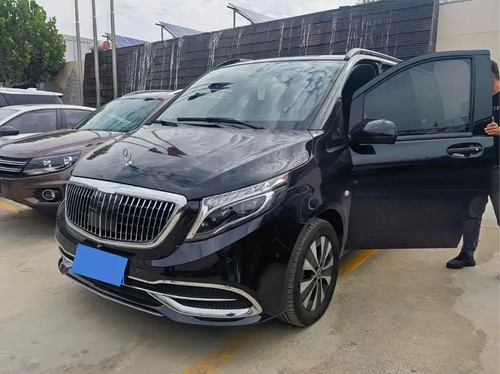 Mercedes-Benz Vito — фото 1