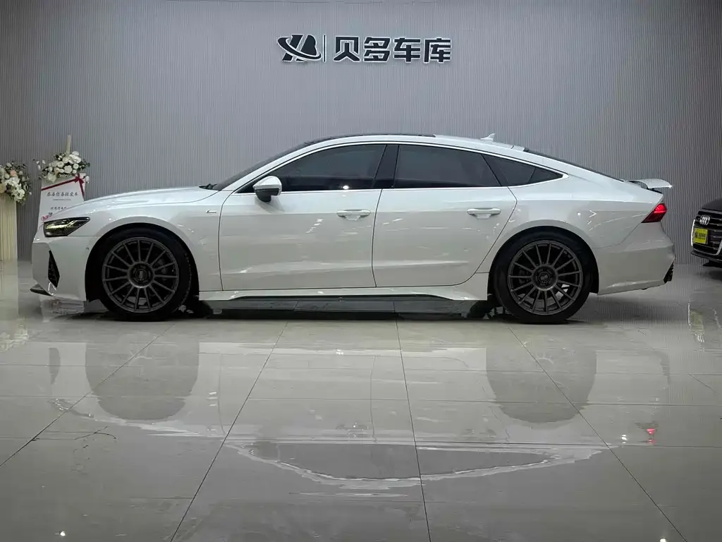 Audi A7 — фото 3