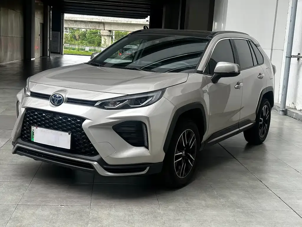Toyota Wildlander New Energy — фото 1