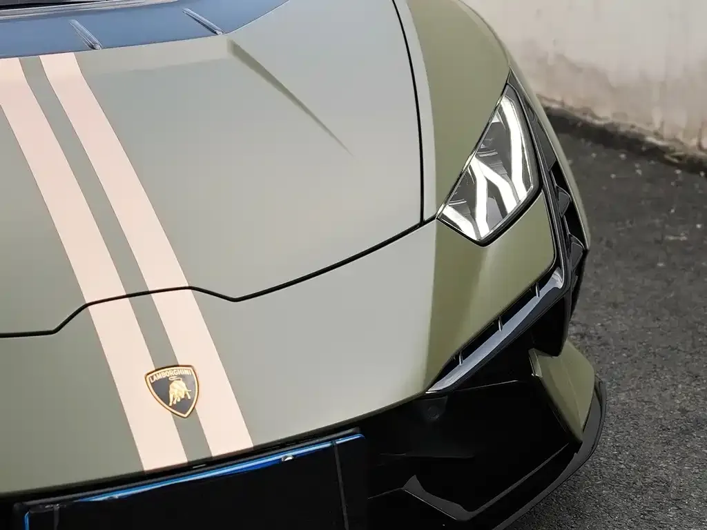 Lamborghini Huracan — фото 10