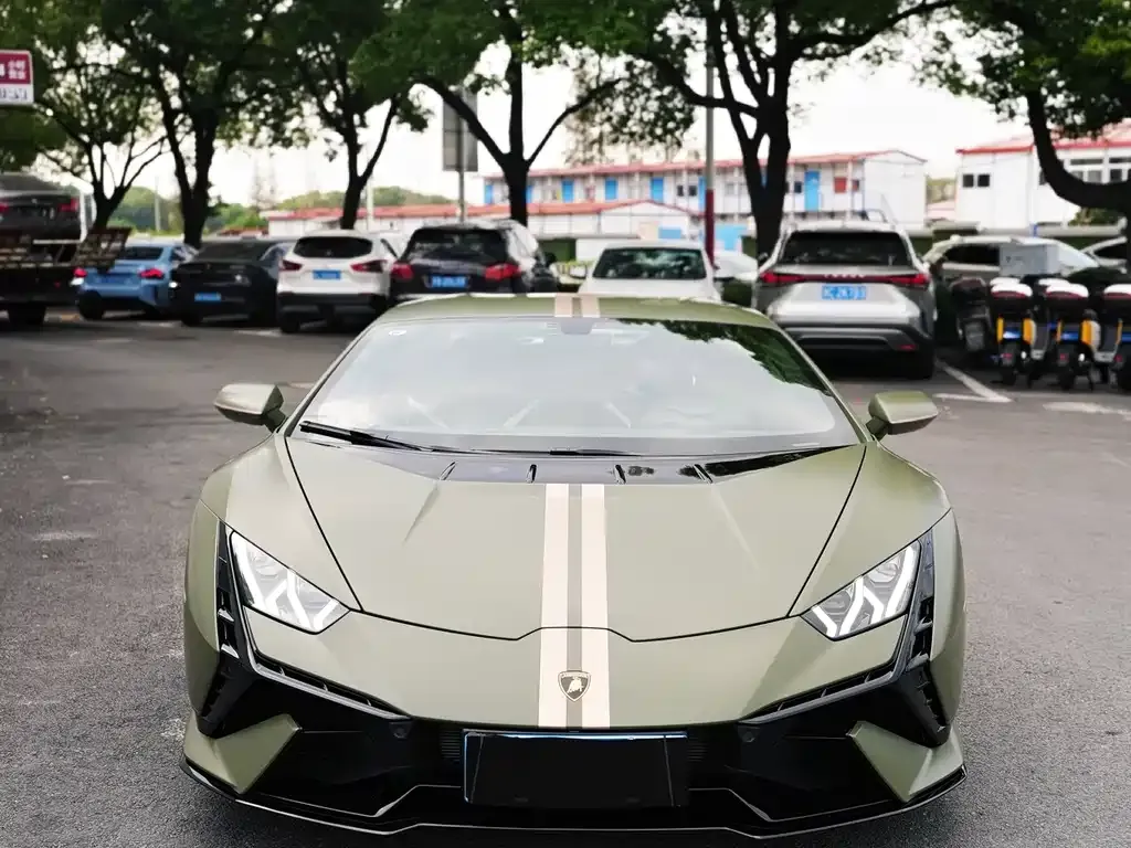 Lamborghini Huracan — фото 2
