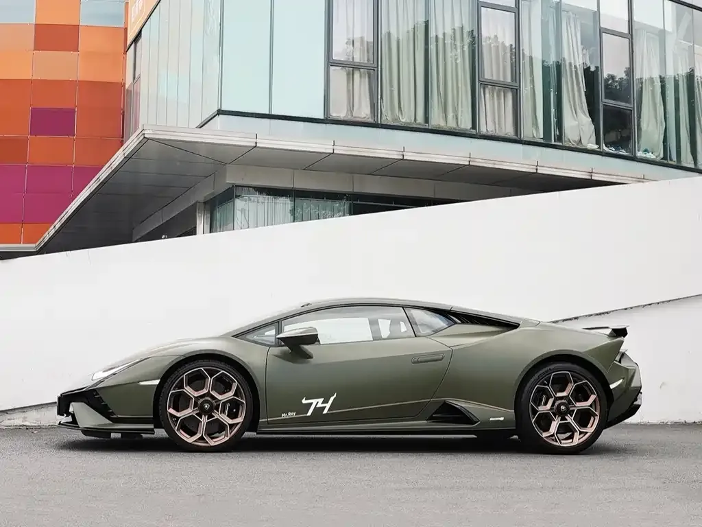Lamborghini Huracan — фото 9