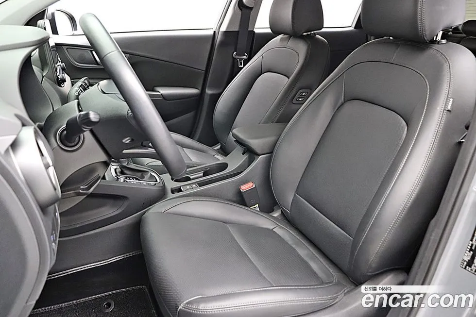 Hyundai Kona — фото 10