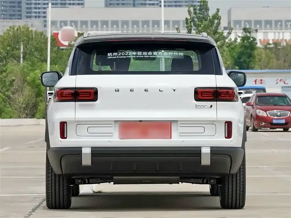 Geely Icon — фото 6