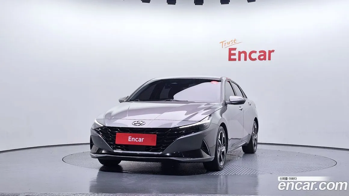 Hyundai AVANTE — фото 3