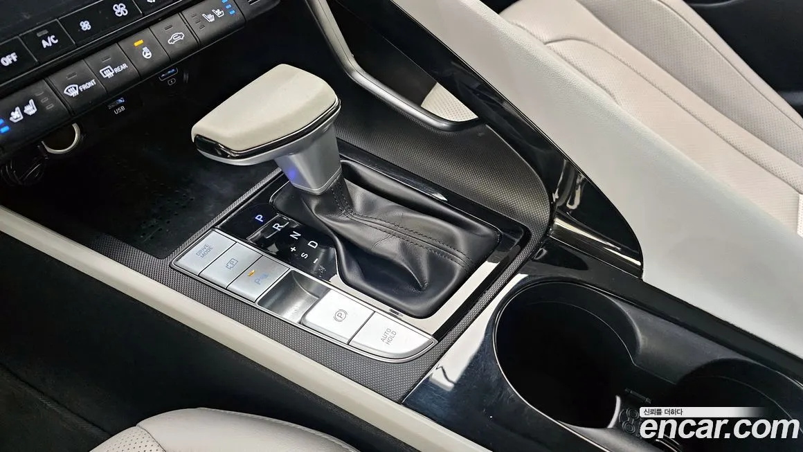 Hyundai AVANTE — фото 9