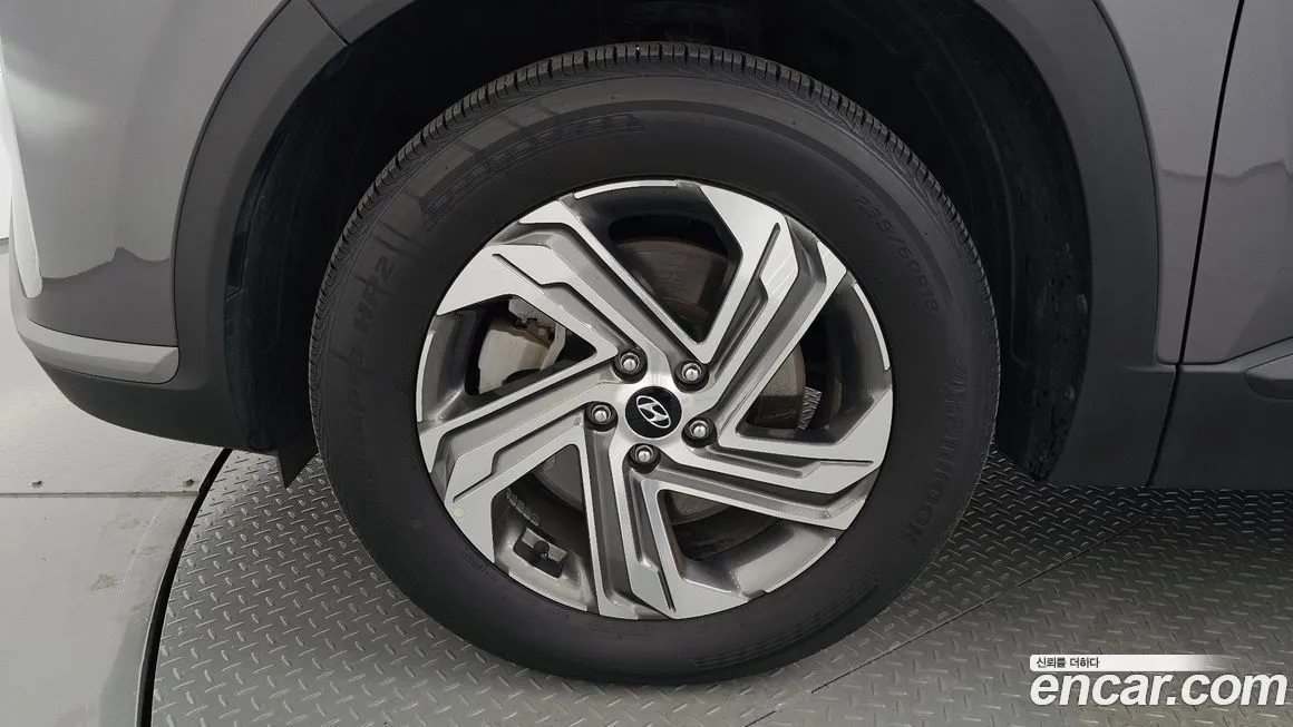 Hyundai Santafe — фото 5