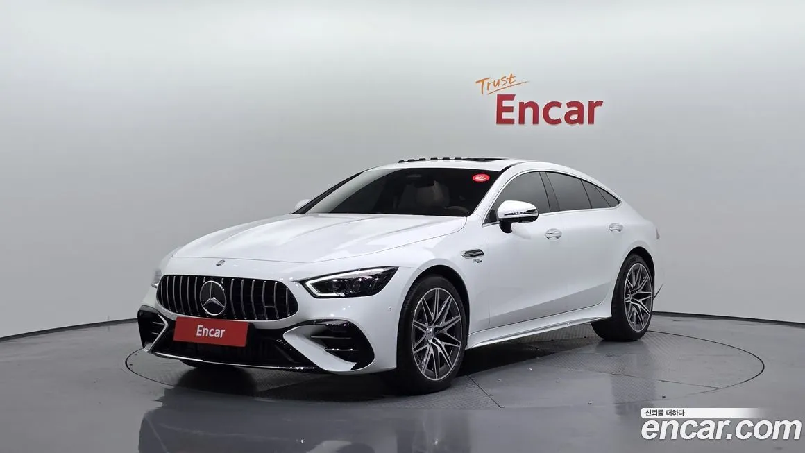 Mercedes-Benz AMG GT — фото 1