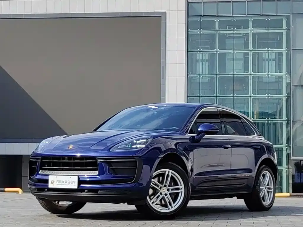 Porsche Macan — фото 1