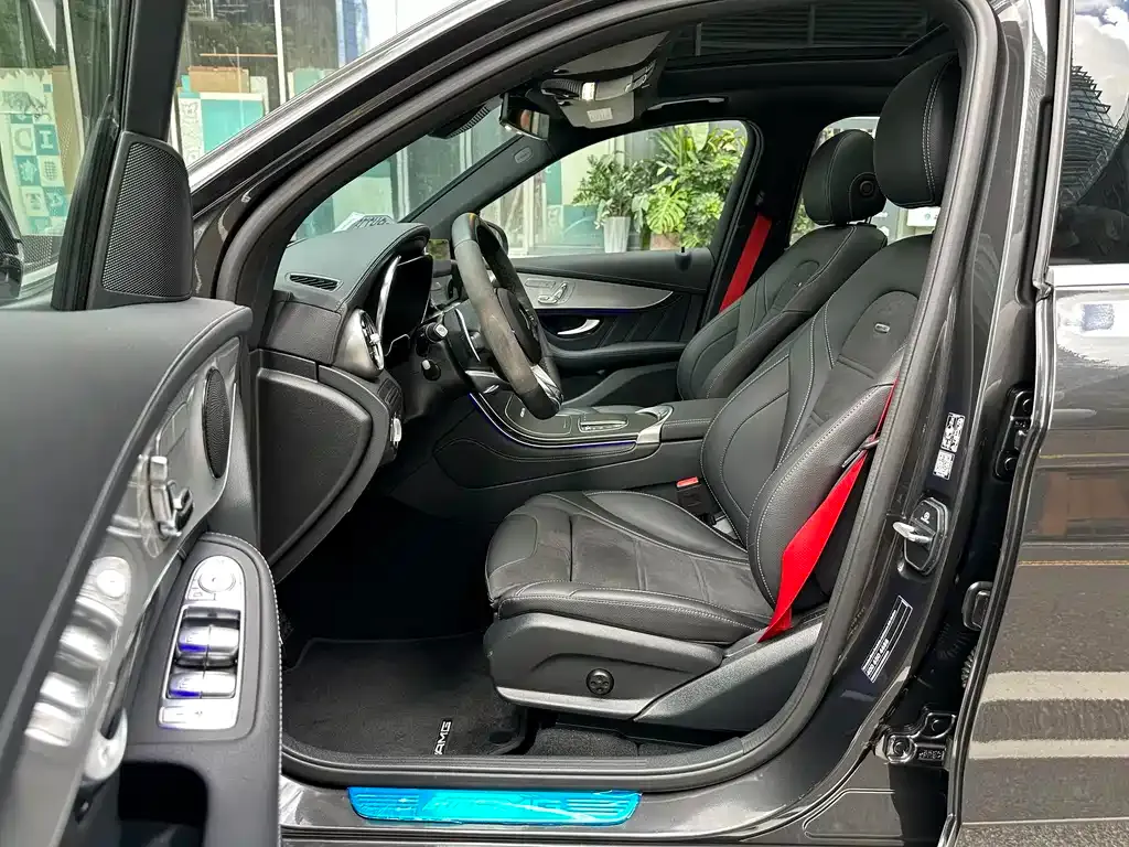 Mercedes-Benz GLC AMG — фото 4