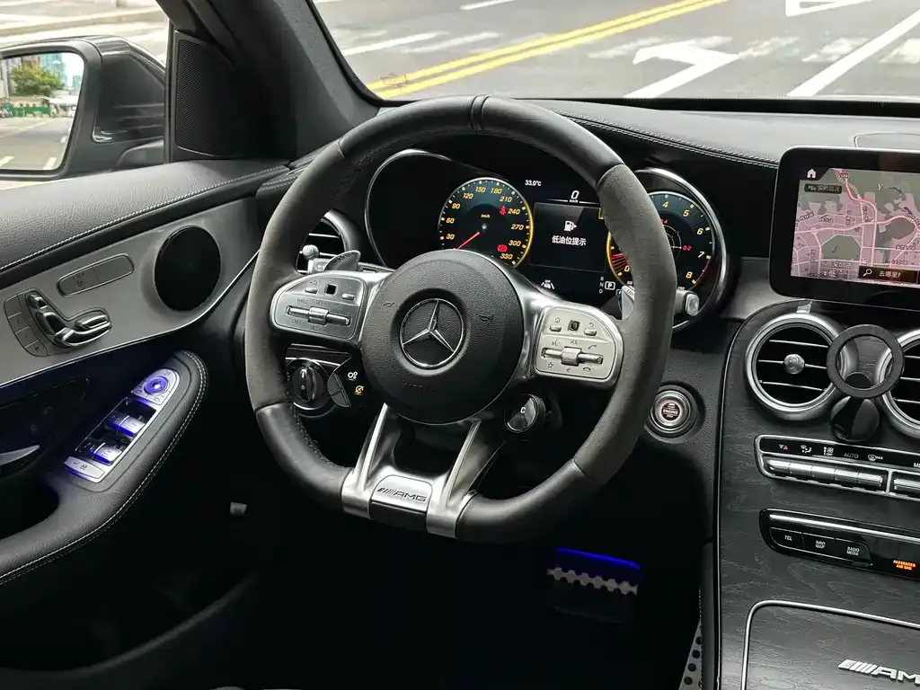 Mercedes-Benz GLC AMG — фото 8