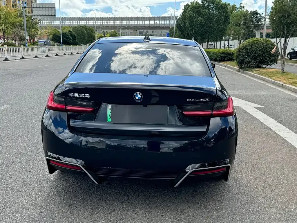 BMW i3 — фото 6
