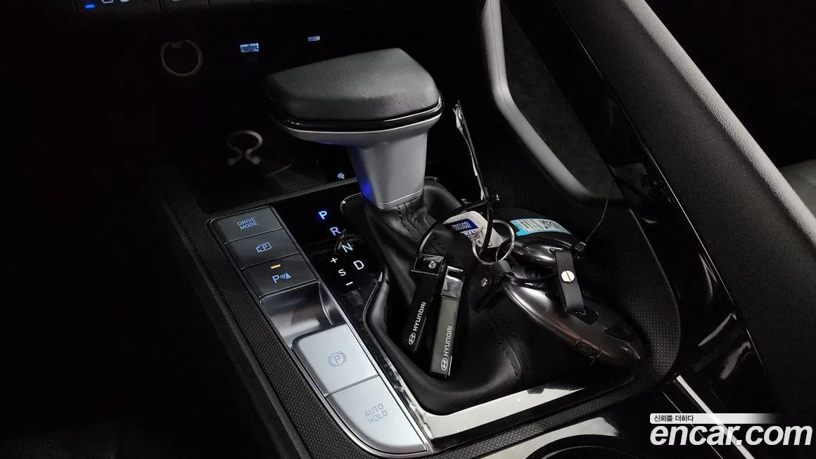 Hyundai AVANTE — фото 9