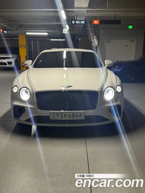 Bentley Continental — фото 1
