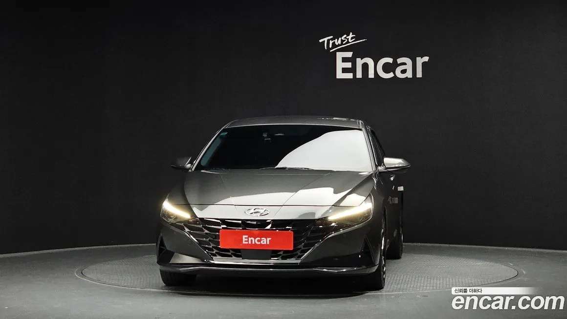 Hyundai AVANTE — фото 3