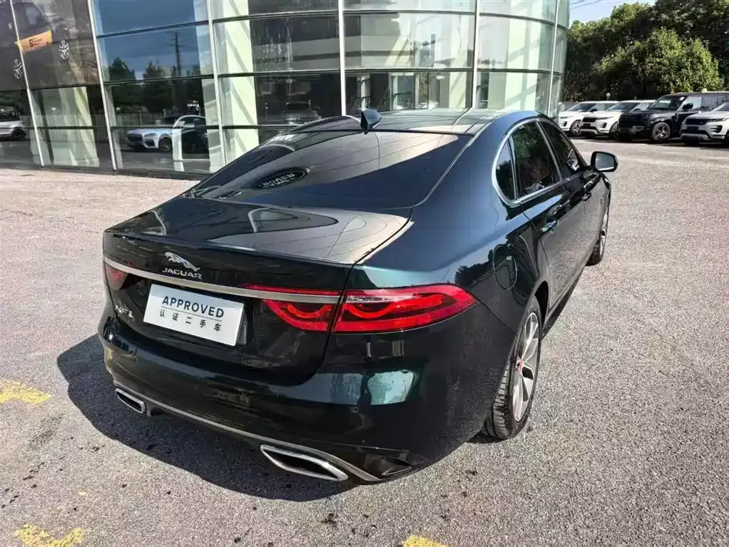 Jaguar XFL — фото 4