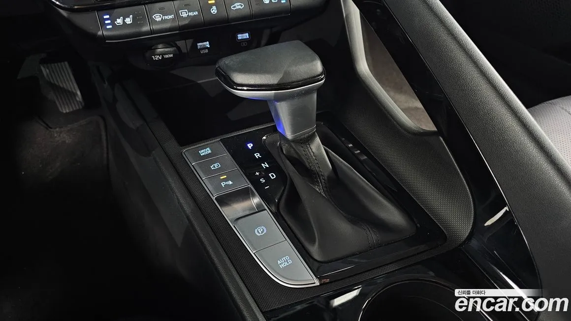 Hyundai AVANTE — фото 9