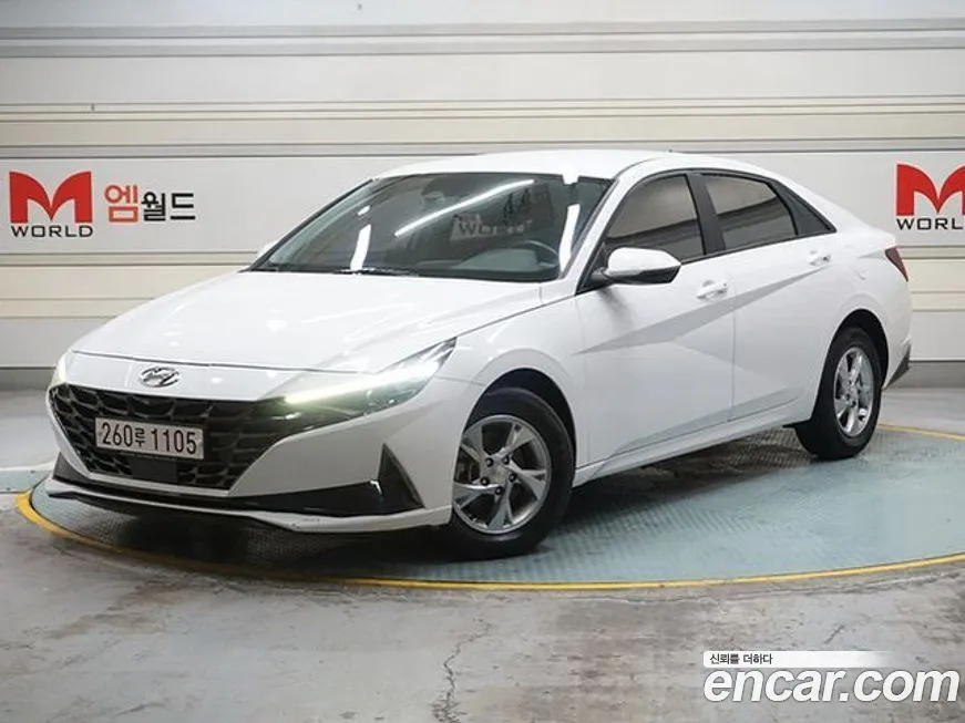 Hyundai AVANTE — фото 1