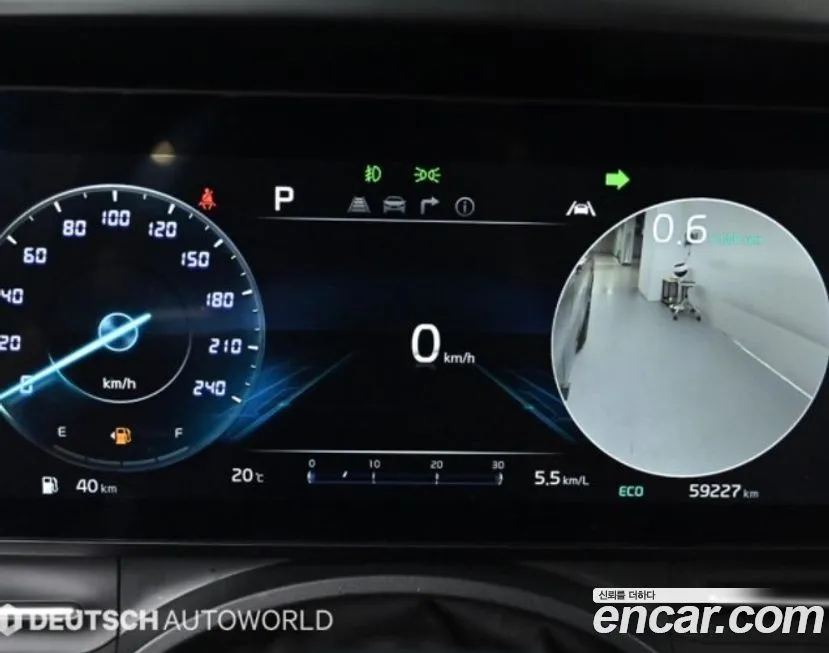 Kia Carnival — фото 7