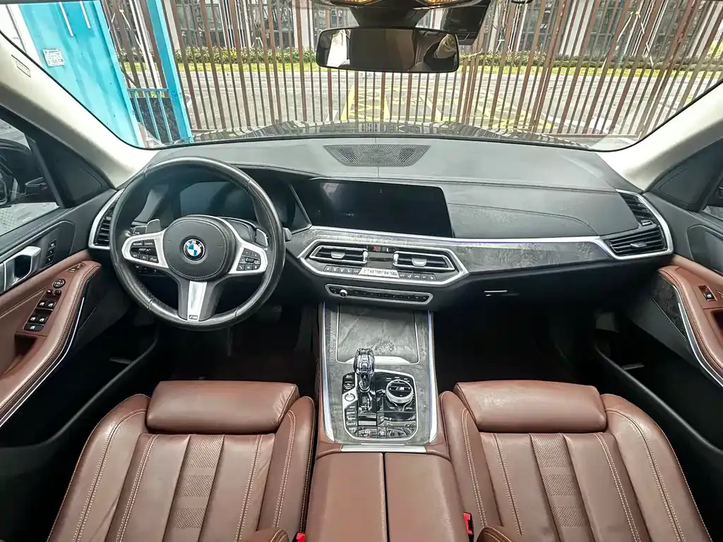 BMW X5 (Import) — фото 10