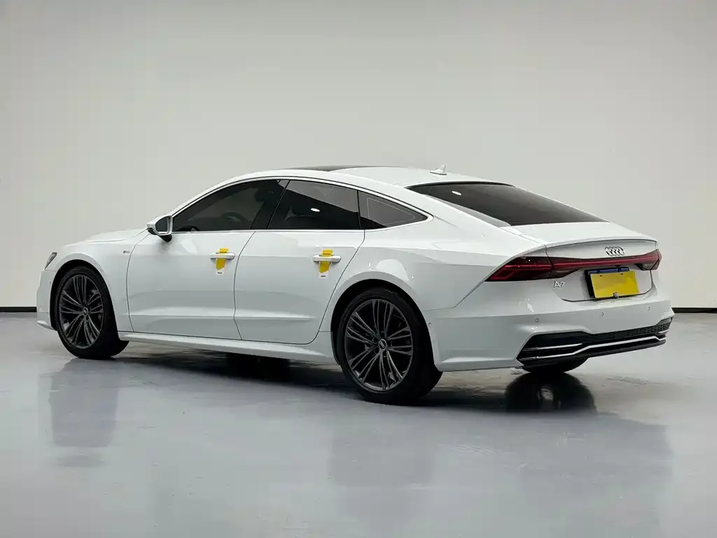 Audi A7 — фото 3