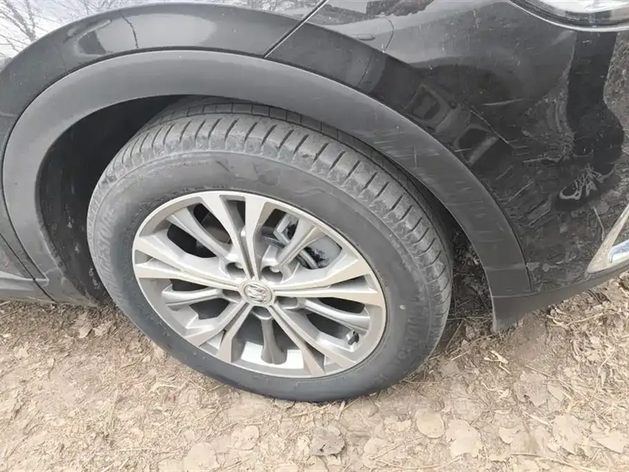 Buick Envision Plus — фото 6